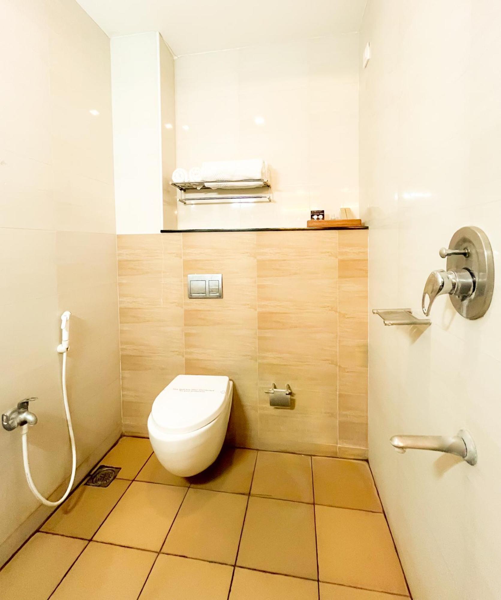 Shree Residency Hotel Erode Ngoại thất bức ảnh
