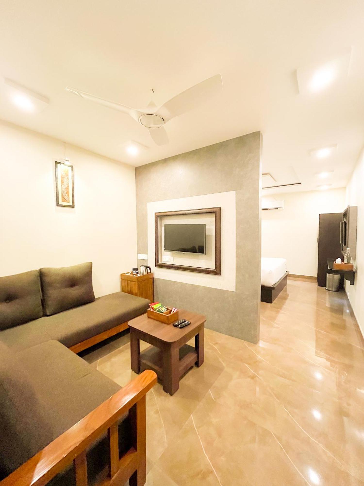 Shree Residency Hotel Erode Ngoại thất bức ảnh