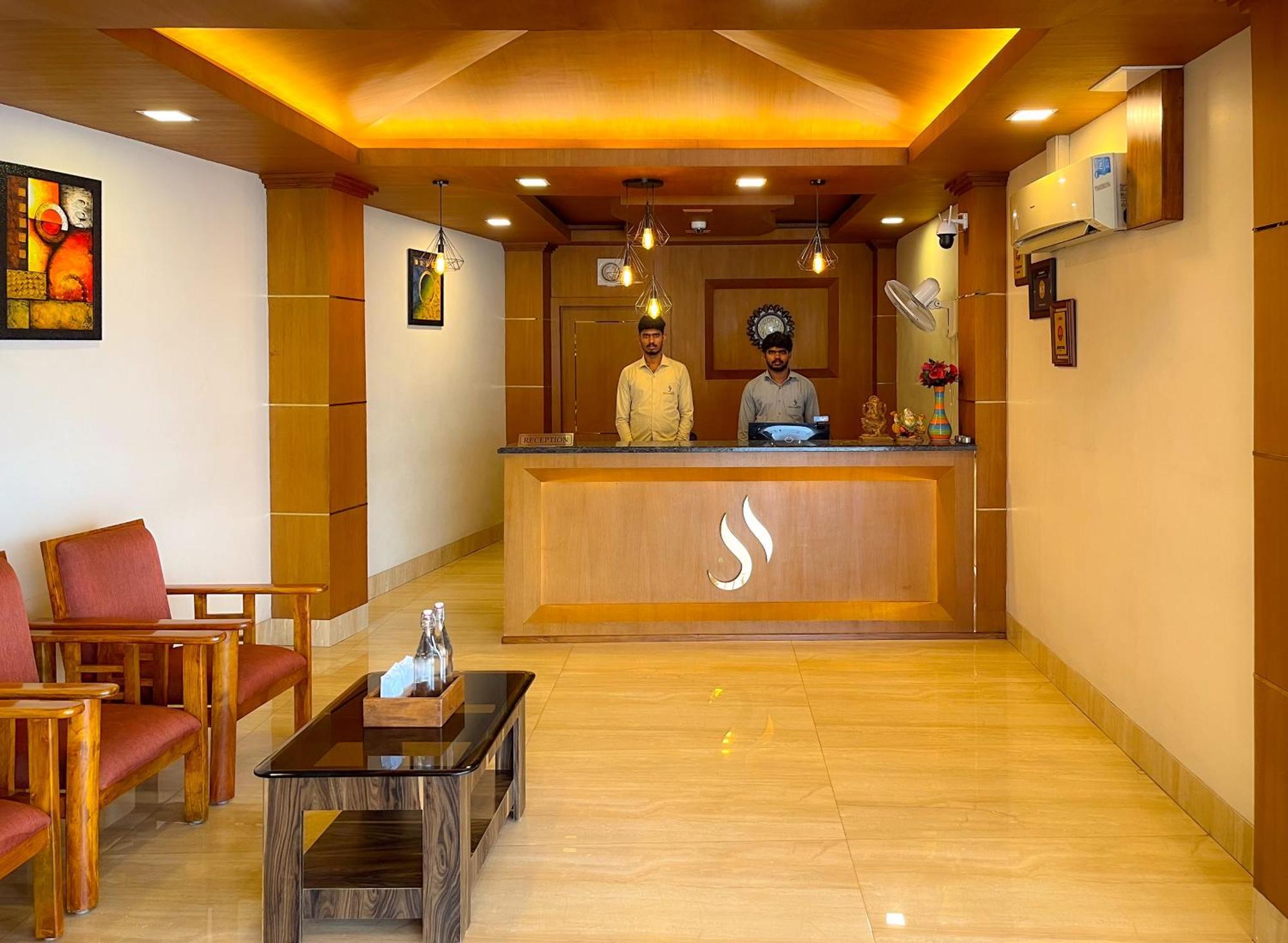 Shree Residency Hotel Erode Ngoại thất bức ảnh