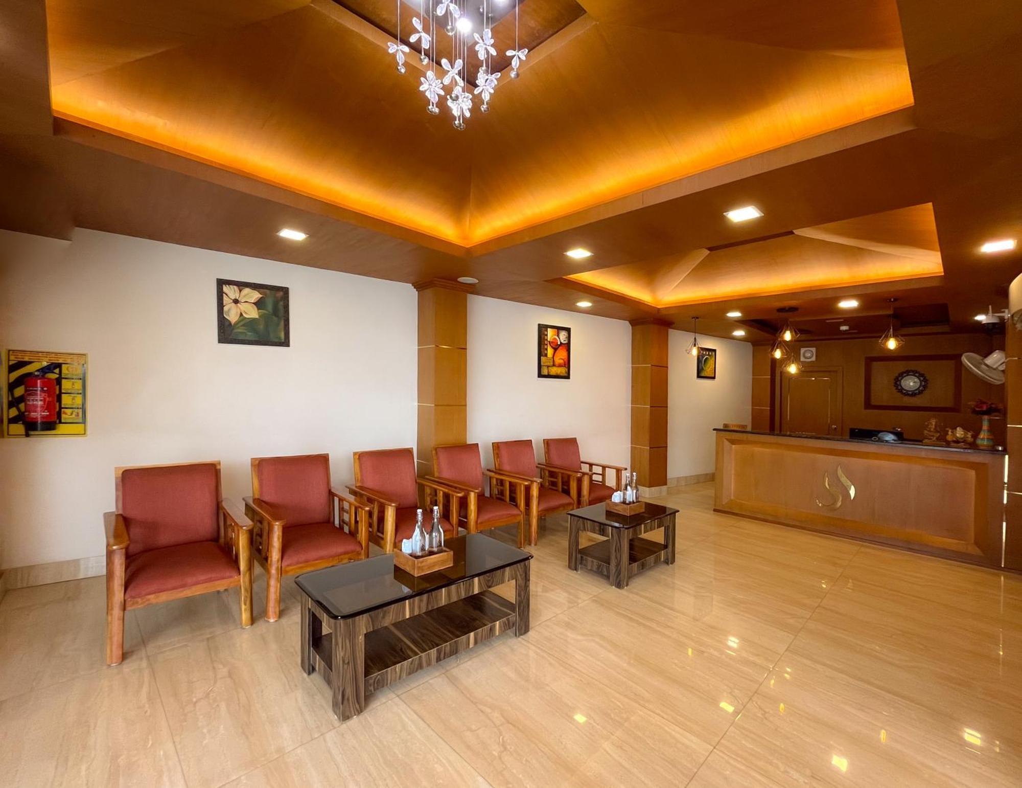 Shree Residency Hotel Erode Ngoại thất bức ảnh