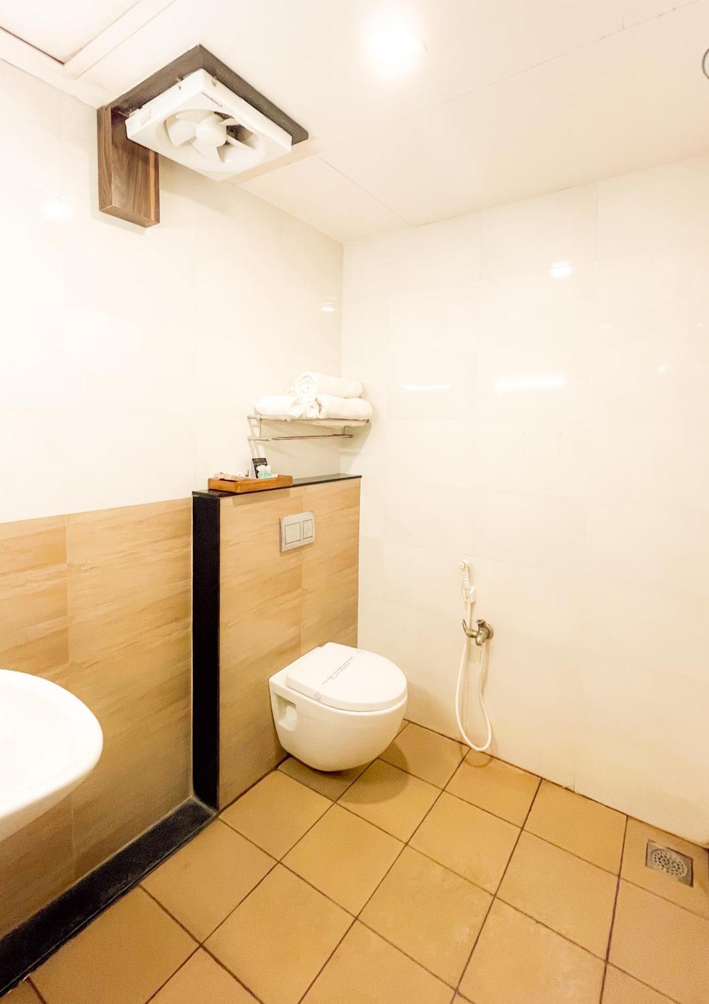 Shree Residency Hotel Erode Ngoại thất bức ảnh