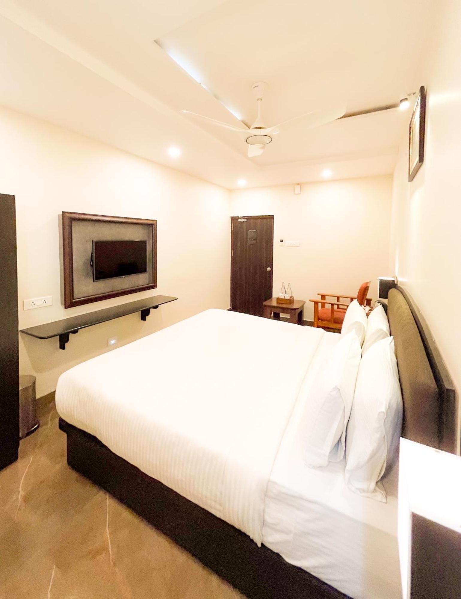 Shree Residency Hotel Erode Ngoại thất bức ảnh