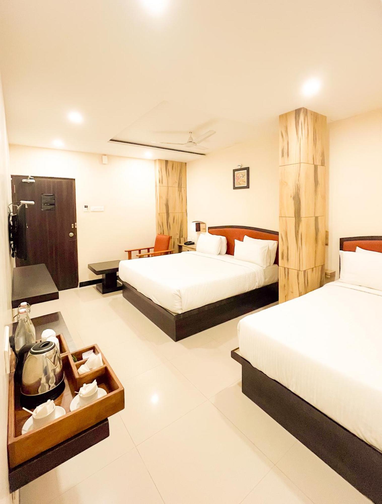 Shree Residency Hotel Erode Ngoại thất bức ảnh